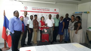Aider la Croix-Rouge Haitienne a supporter les volontaires de la Croix-Roue Nepalaise